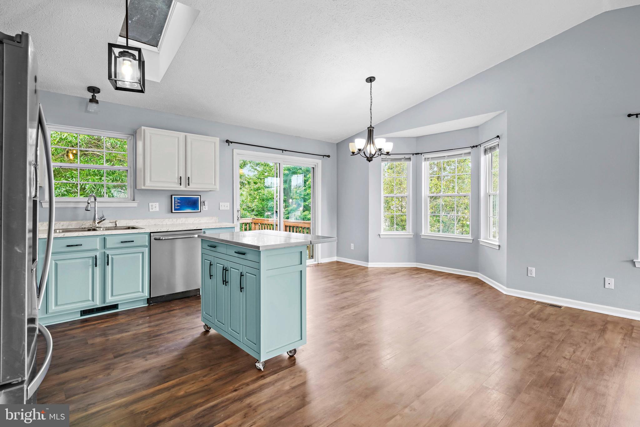 WILLOW WOODS - Residential