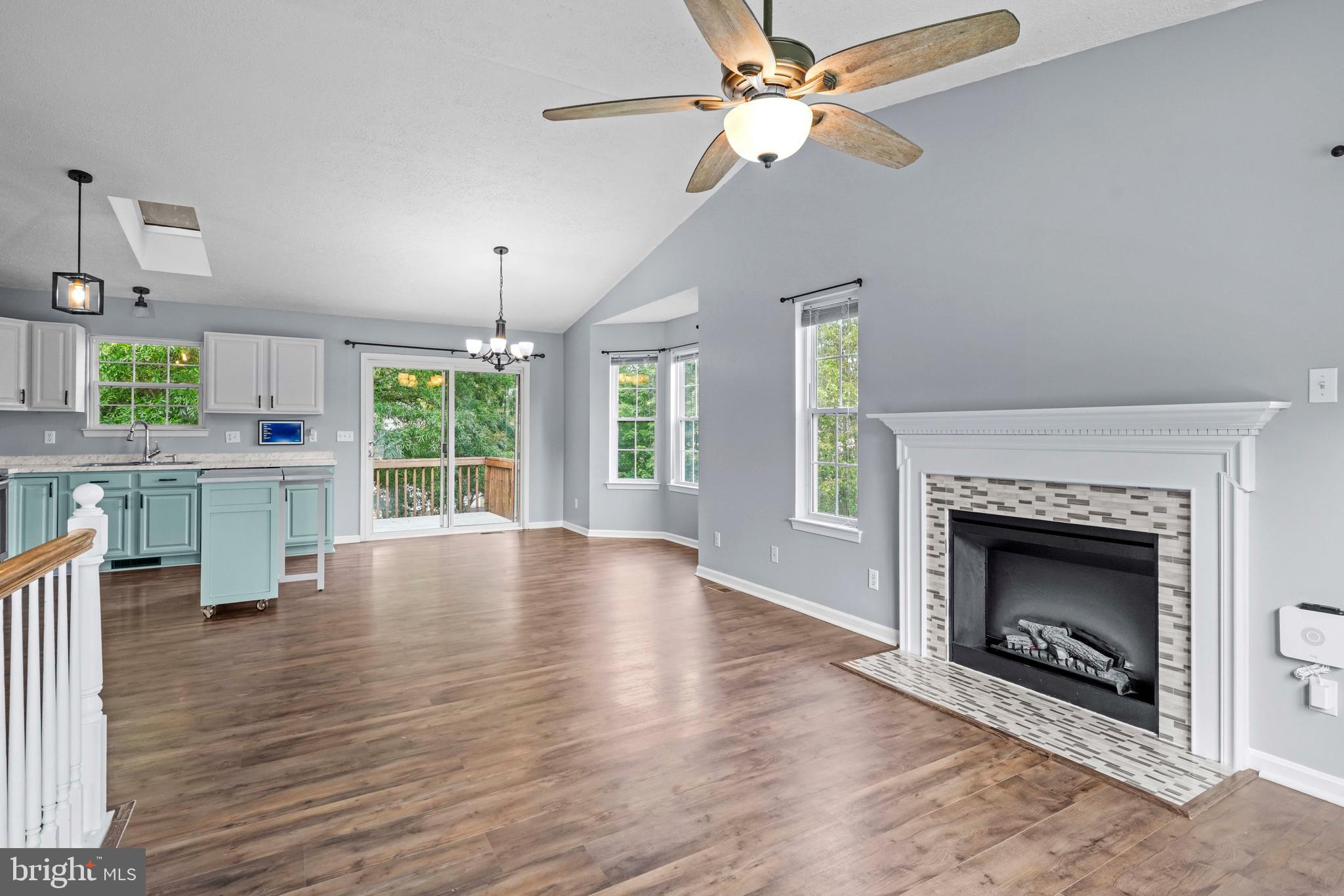 WILLOW WOODS - Residential