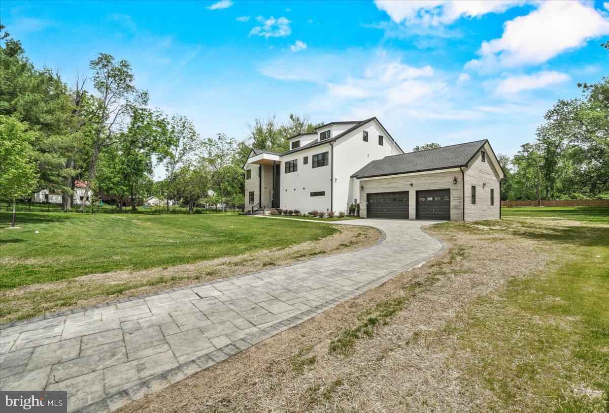 COLESVILLE OUTSIDE - Residential