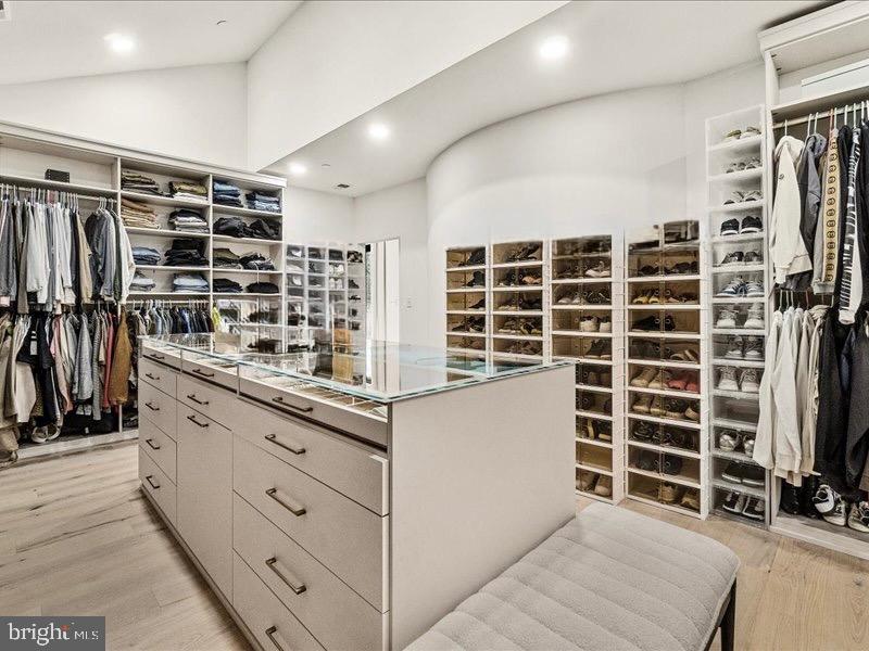 COLESVILLE OUTSIDE - Residential