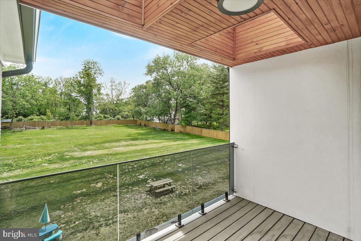 COLESVILLE OUTSIDE - Residential