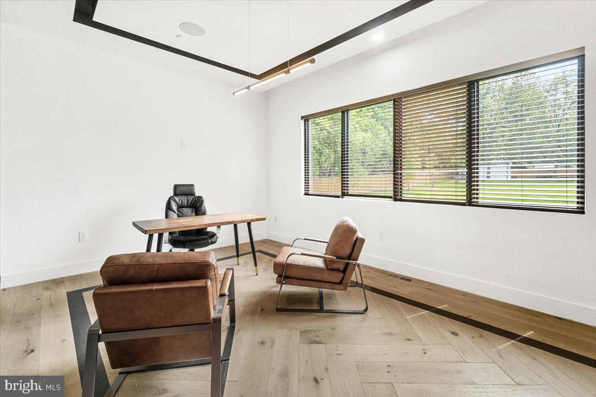 COLESVILLE OUTSIDE - Residential