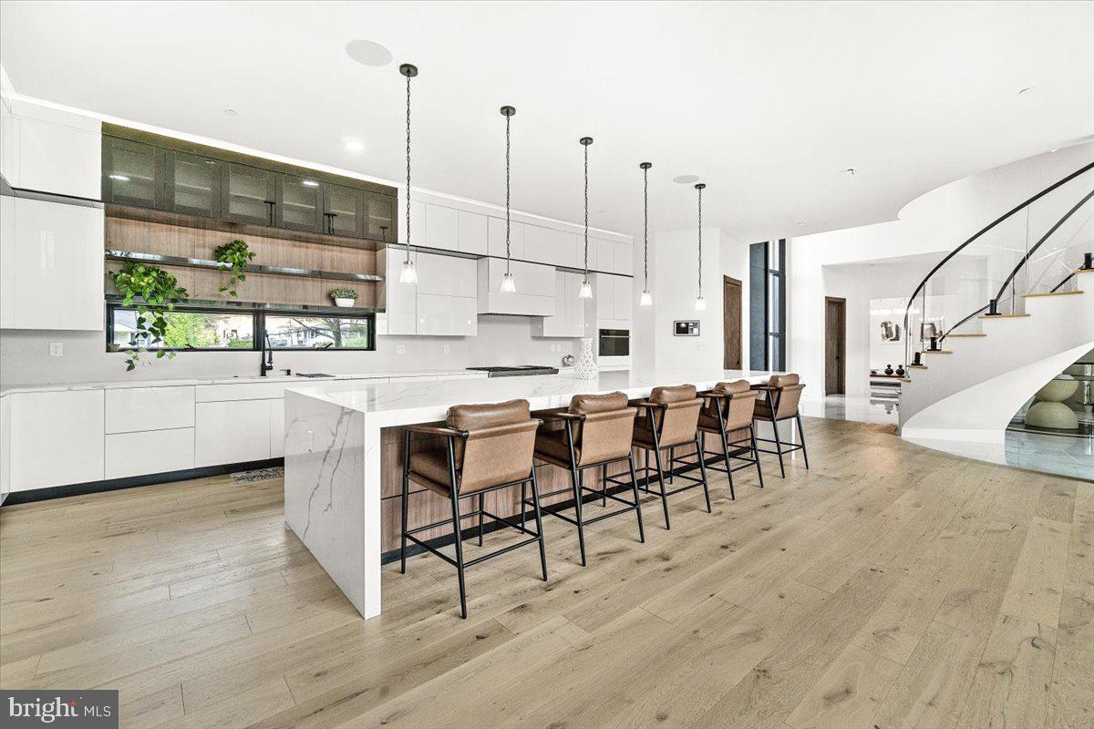 COLESVILLE OUTSIDE - Residential