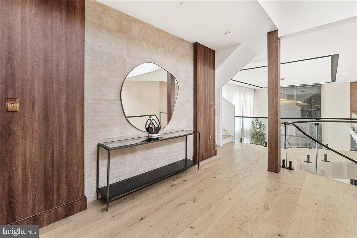 COLESVILLE OUTSIDE - Residential