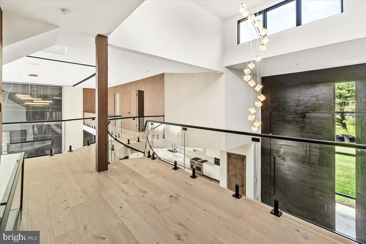 COLESVILLE OUTSIDE - Residential