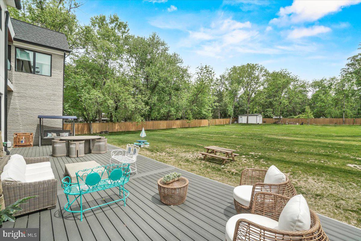 COLESVILLE OUTSIDE - Residential