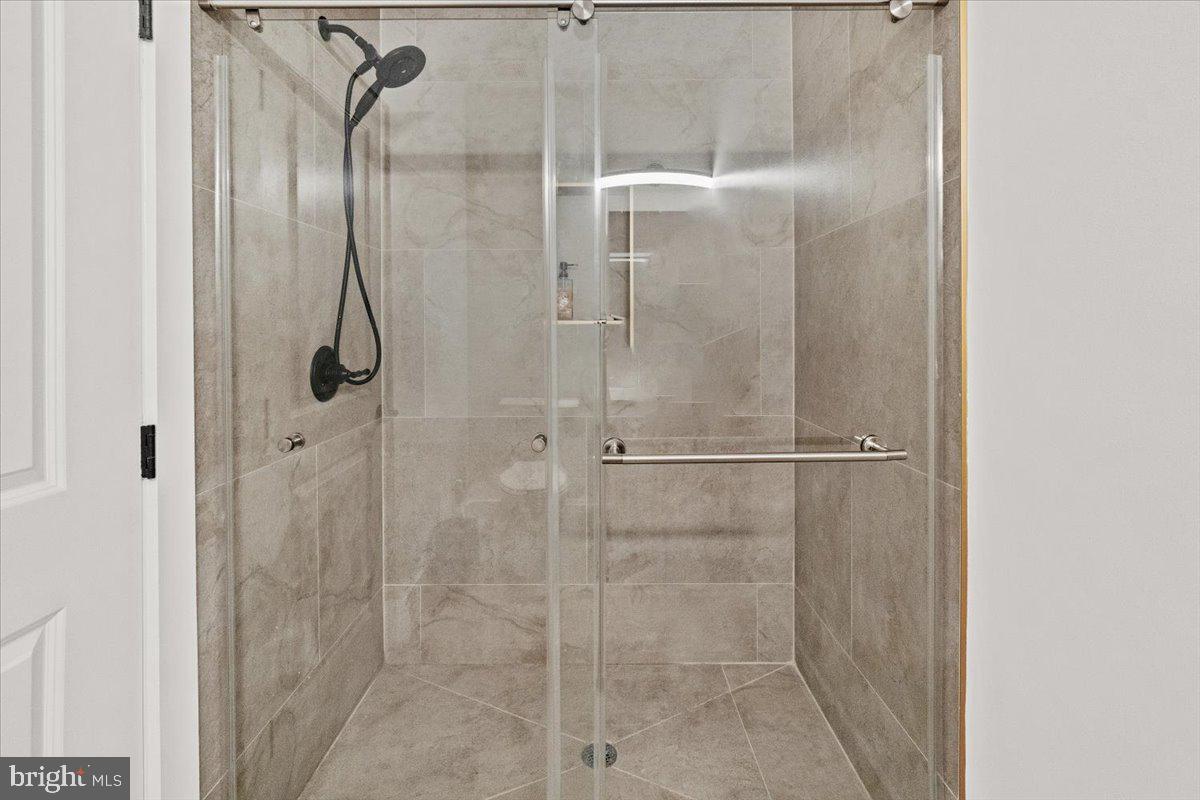 COLESVILLE OUTSIDE - Residential