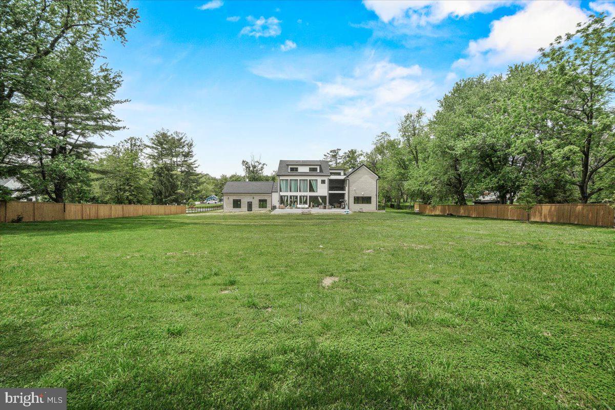 COLESVILLE OUTSIDE - Residential