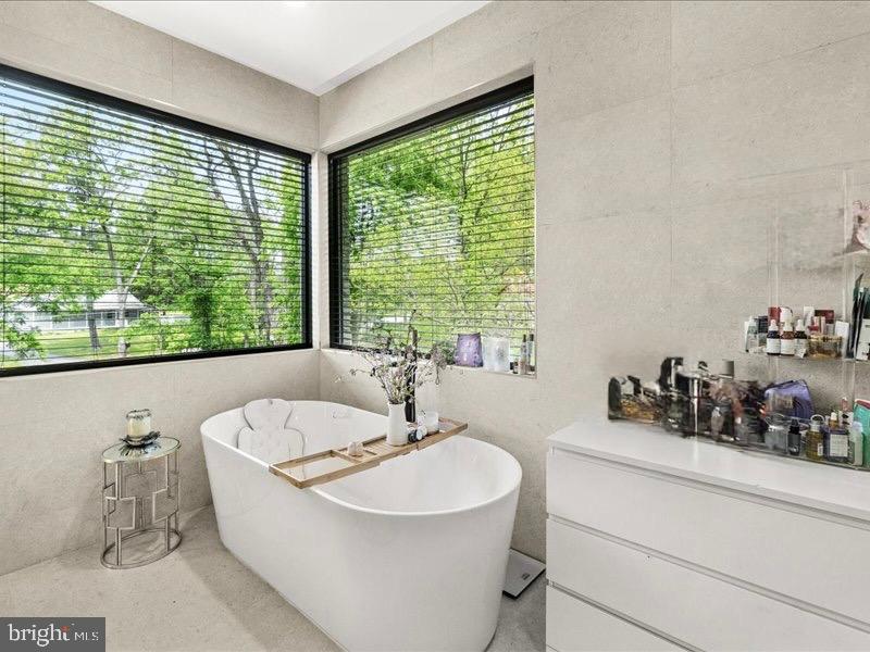 COLESVILLE OUTSIDE - Residential