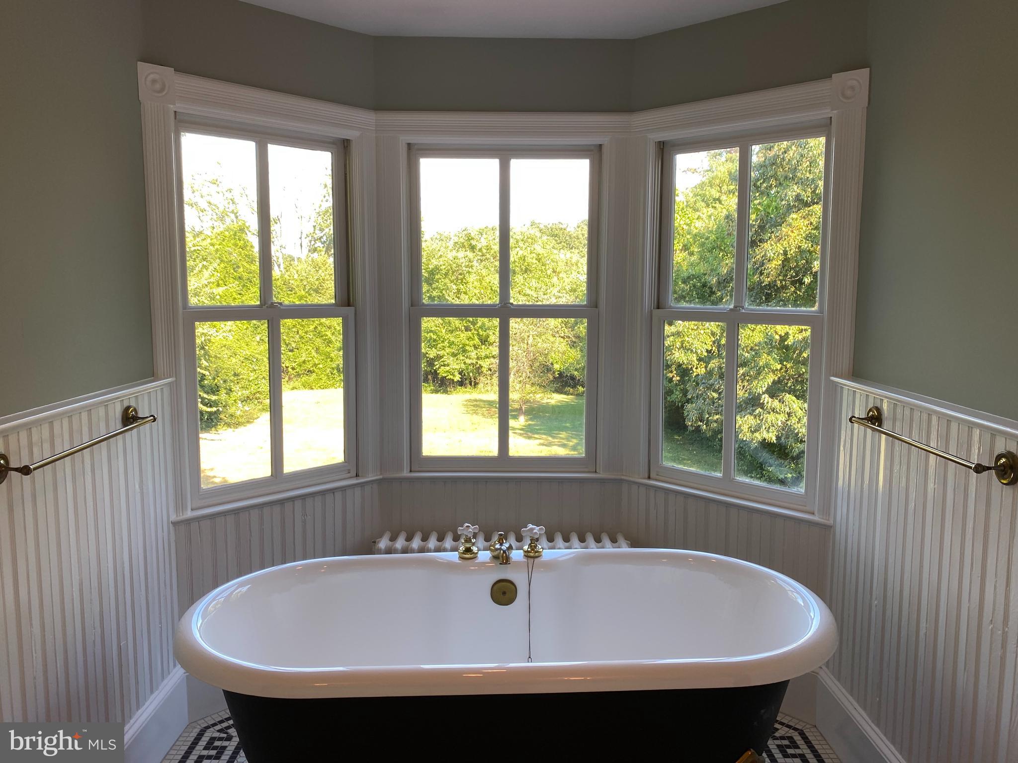 BRADDOCK HEIGHTS - Residential Lease