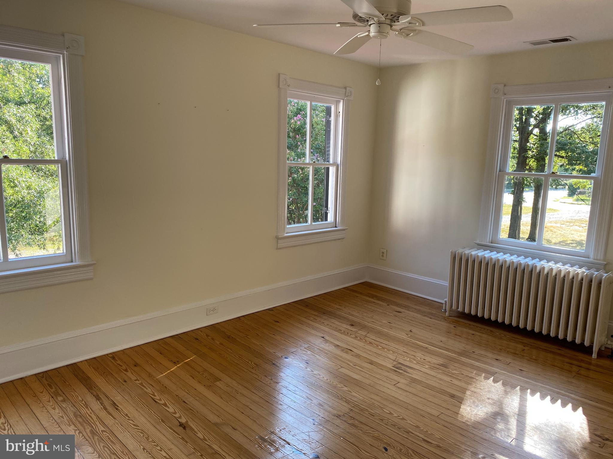 BRADDOCK HEIGHTS - Residential Lease