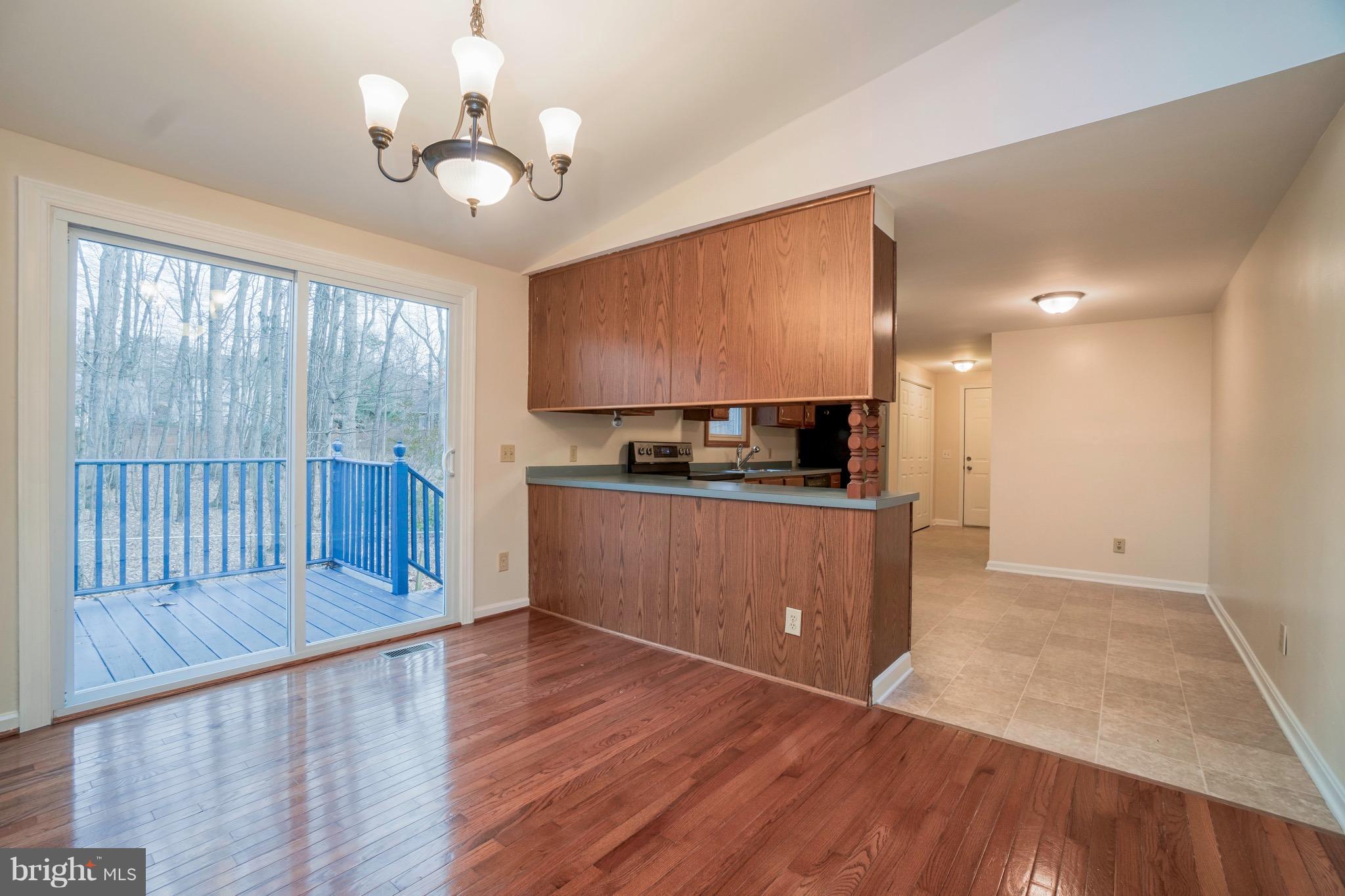 LAKE WILDERNESS - Residential