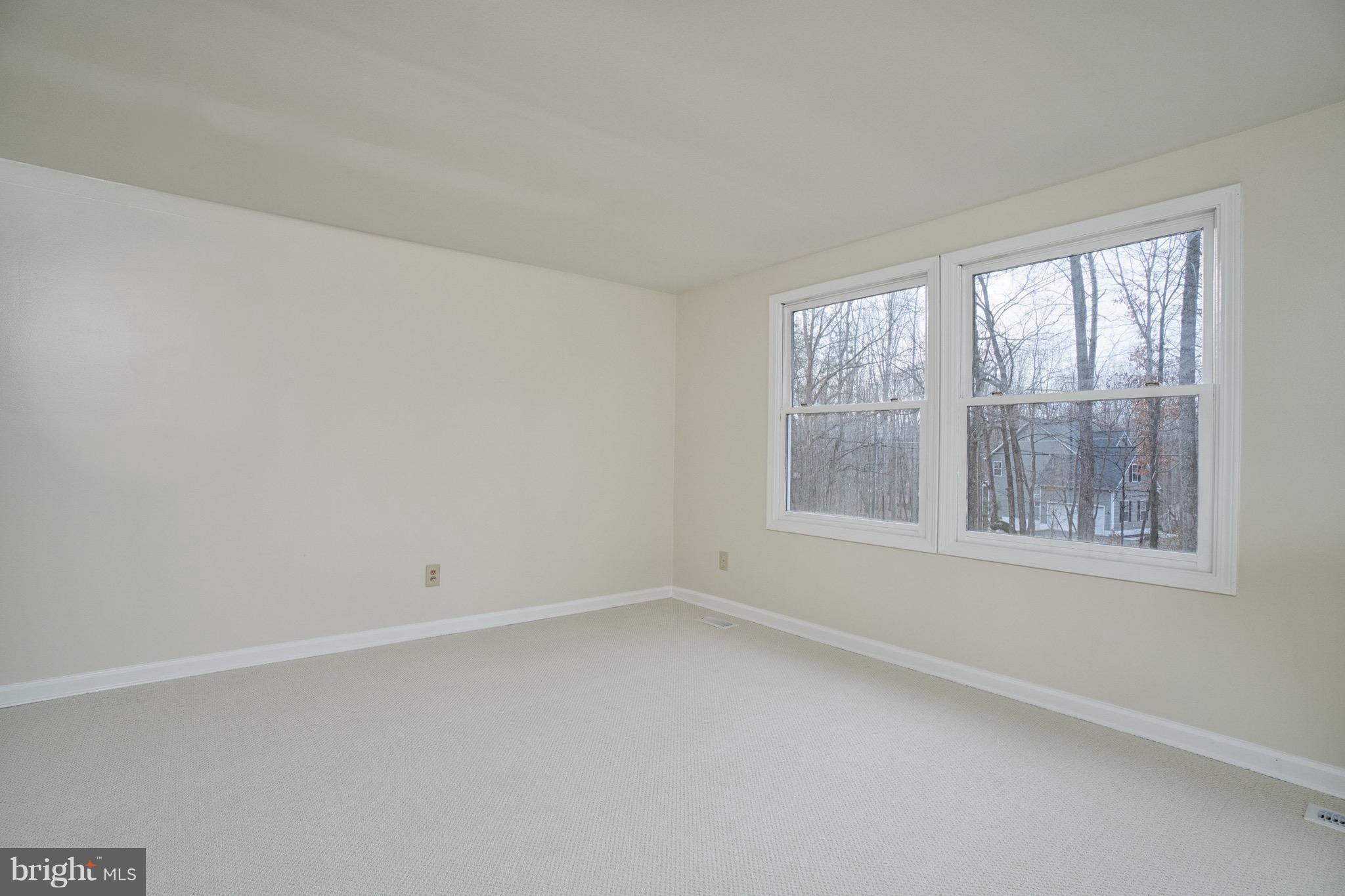 LAKE WILDERNESS - Residential