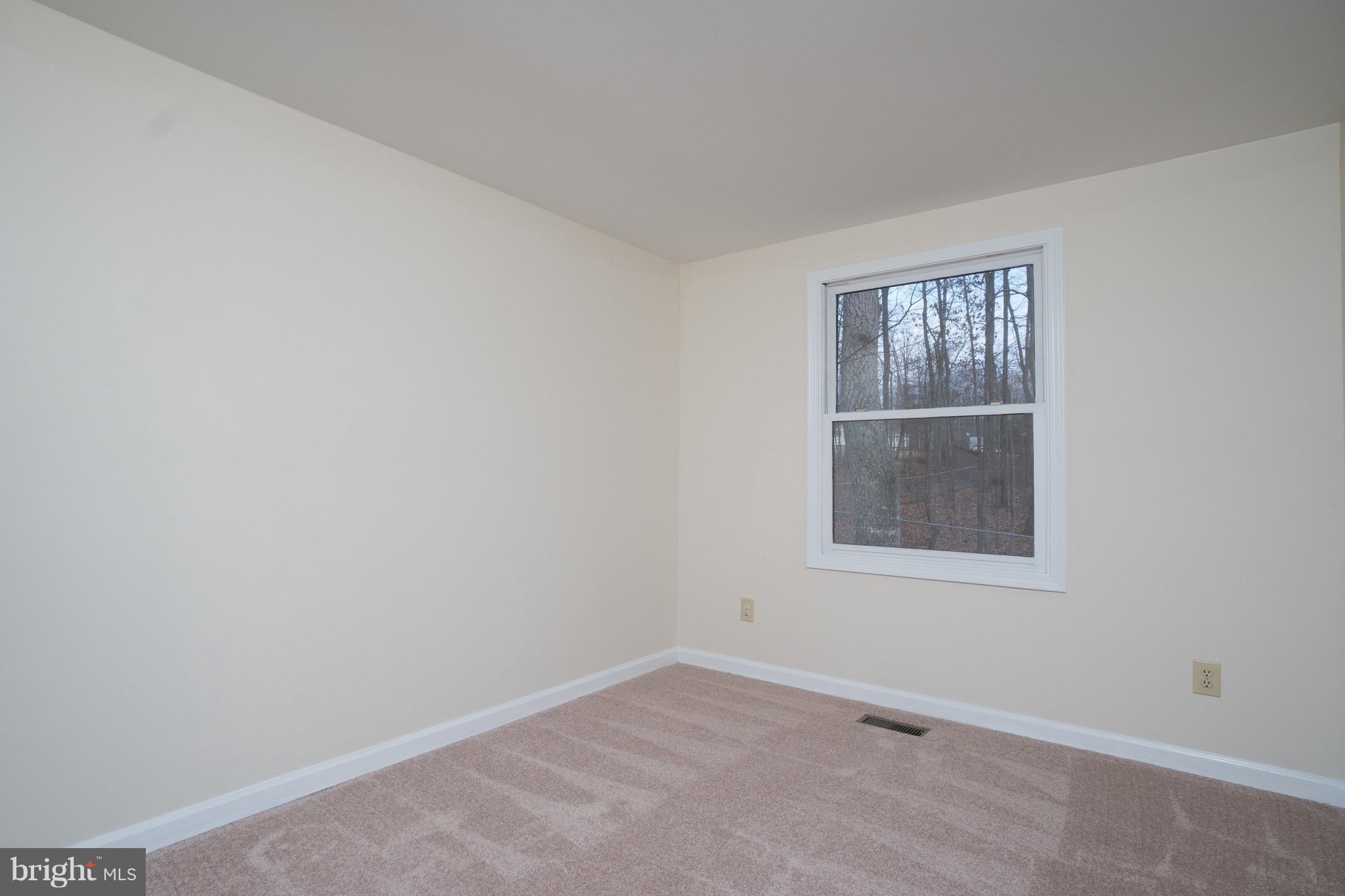 LAKE WILDERNESS - Residential