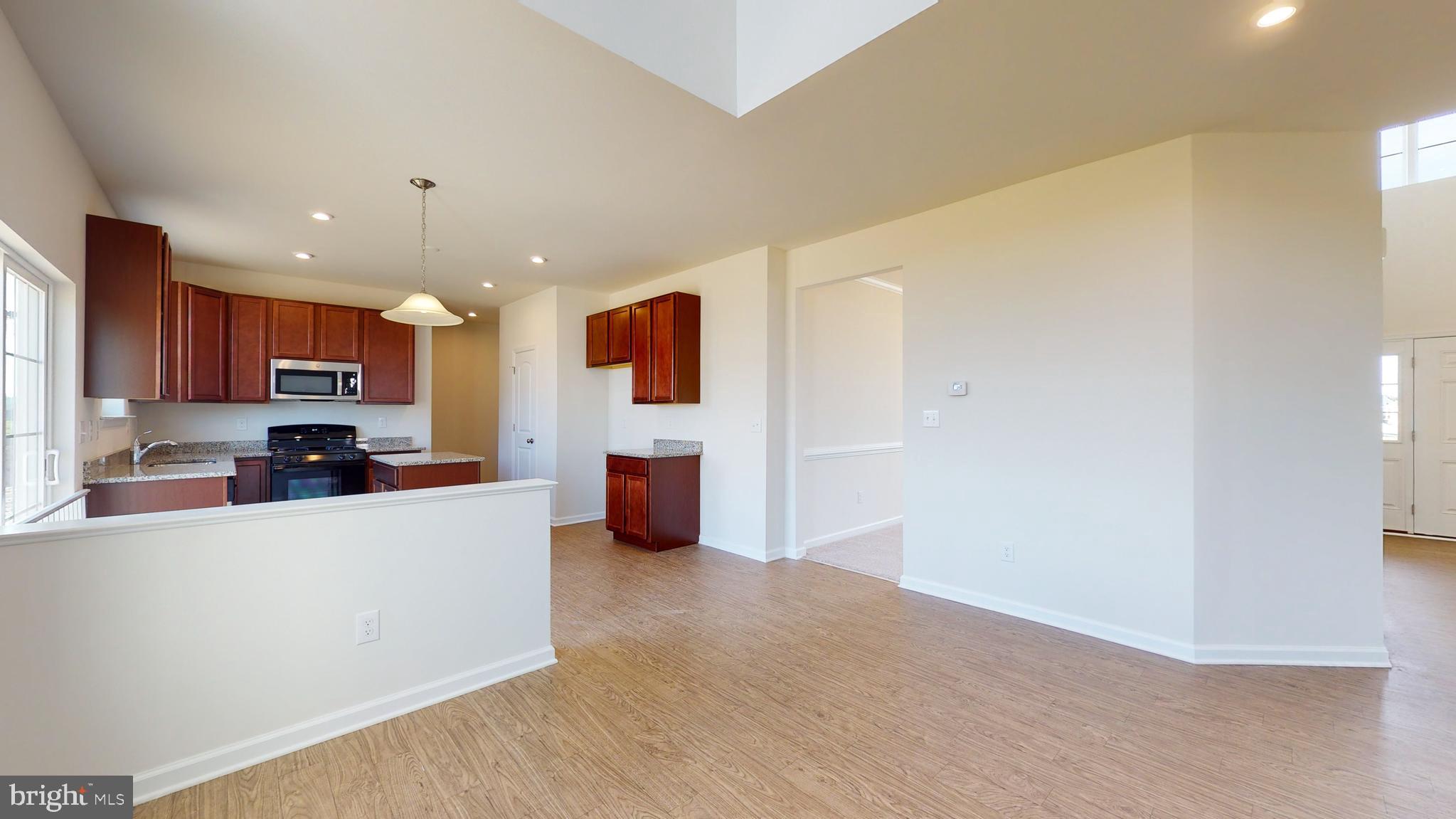 GARRISON LAKE GREE - Residential