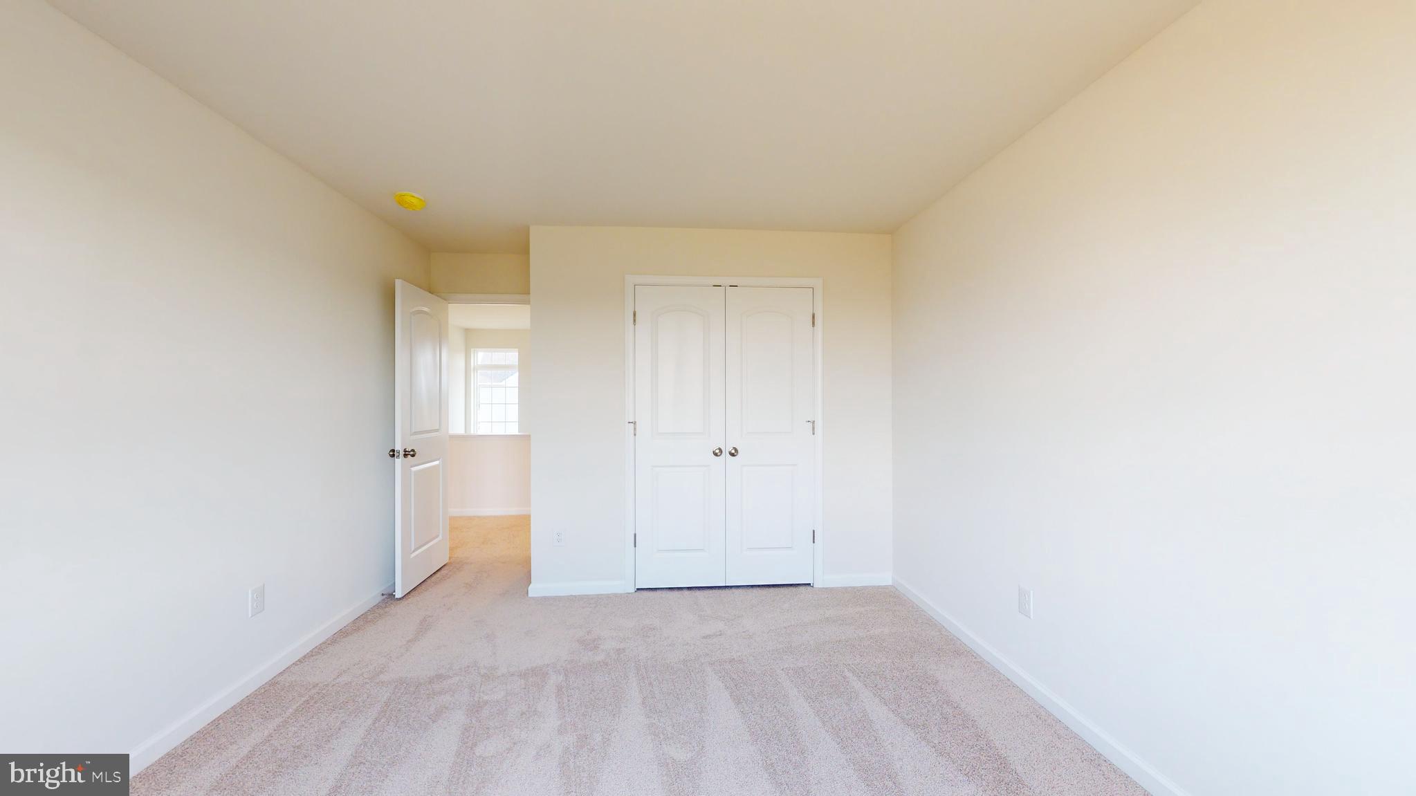 GARRISON LAKE GREE - Residential