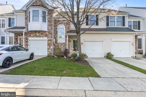24 FARMINGTON COURT BORDENTOWN NJ 08505