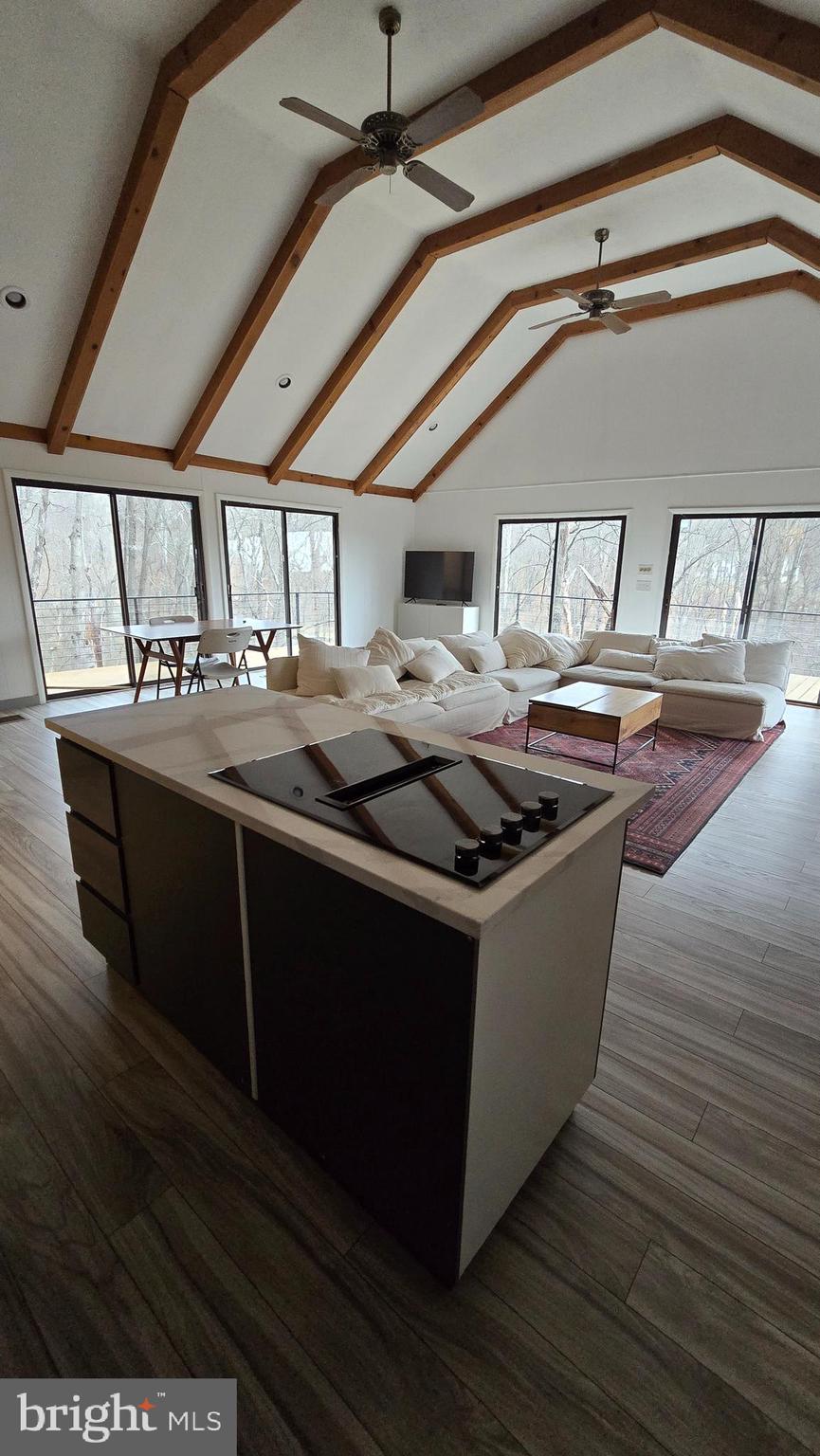 AUTUMN HILLS ESTATES - Residential Lease