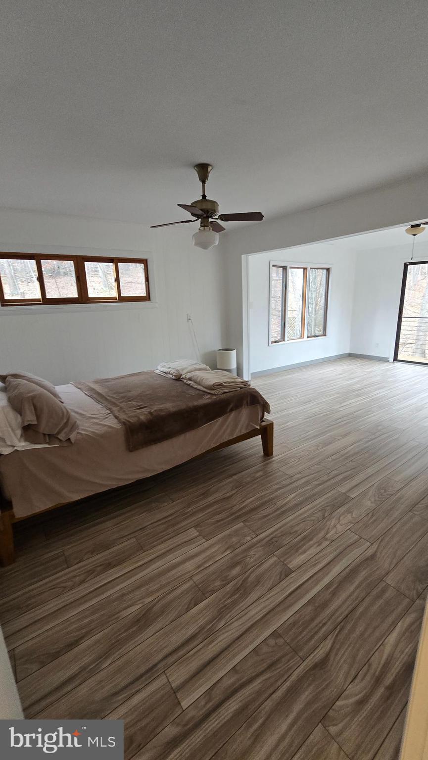 AUTUMN HILLS ESTATES - Residential Lease