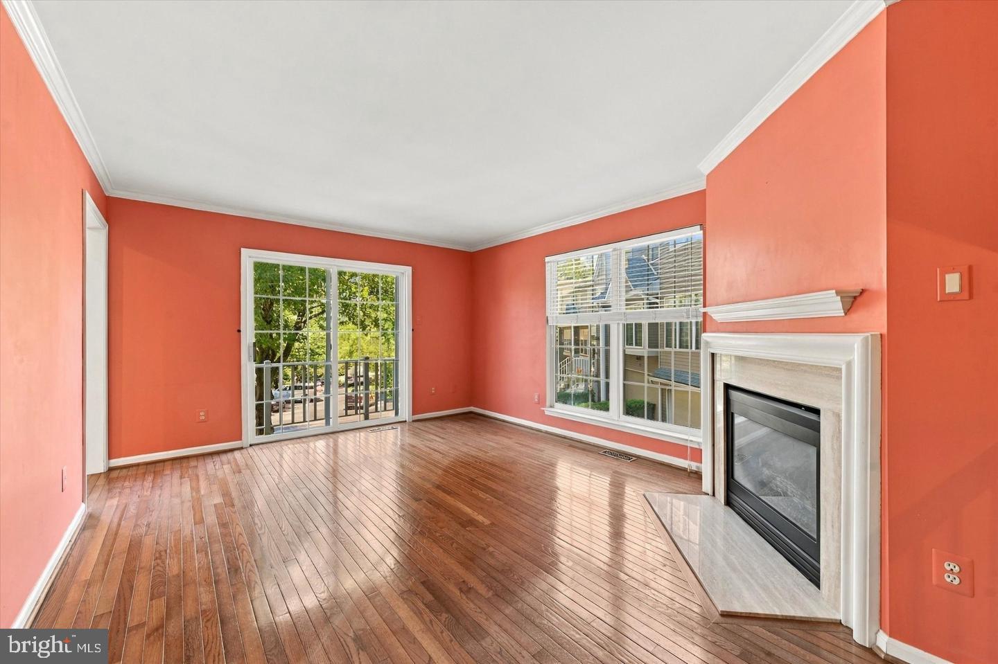 119 WEYBRIDGE DRIVE 10