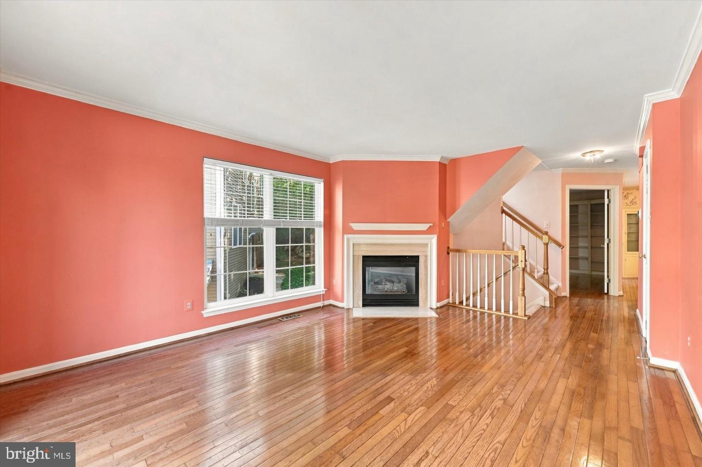 119 WEYBRIDGE DRIVE 10