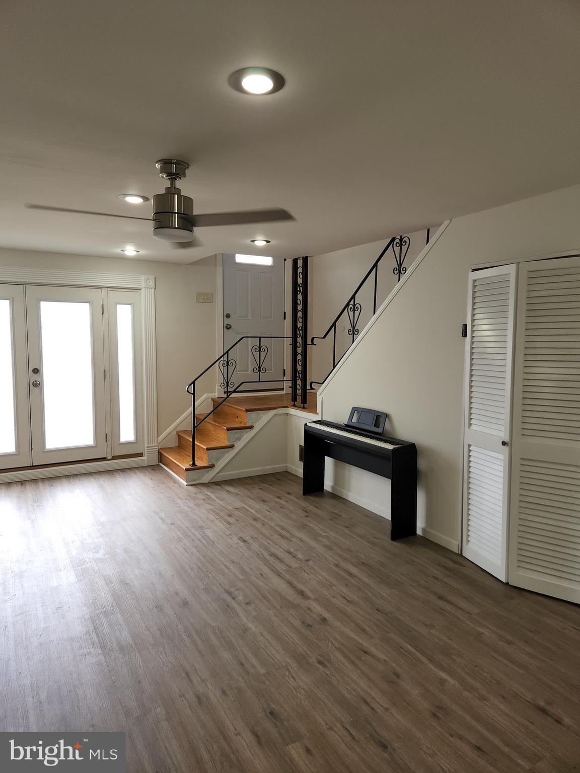 FRANKFORD - Residential