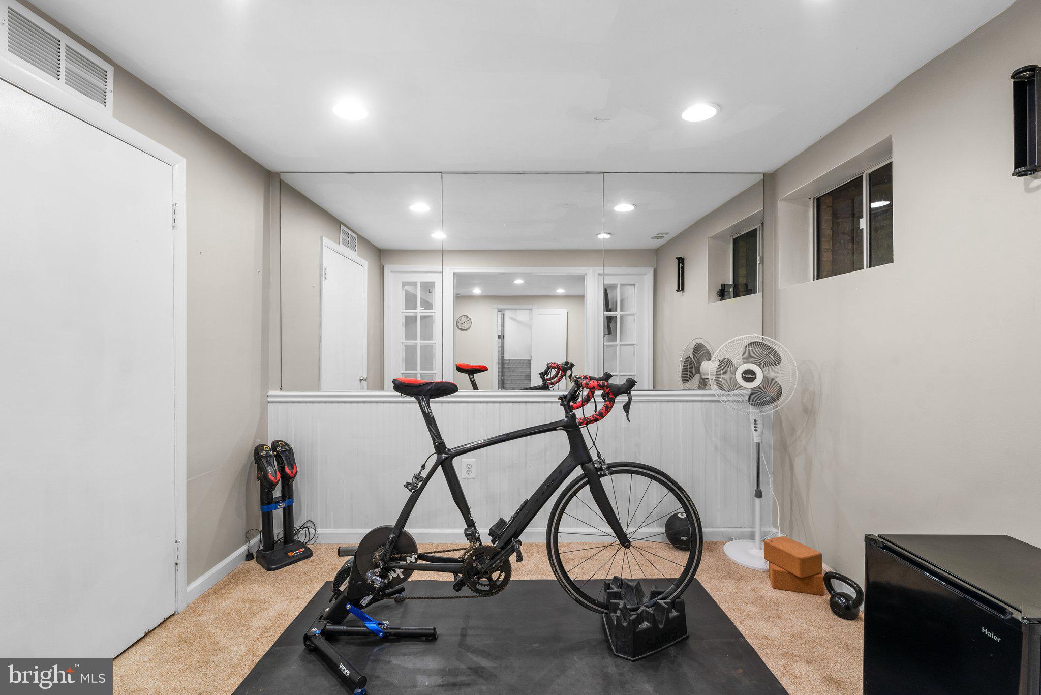 POTOMAC VILLAGE - Residential