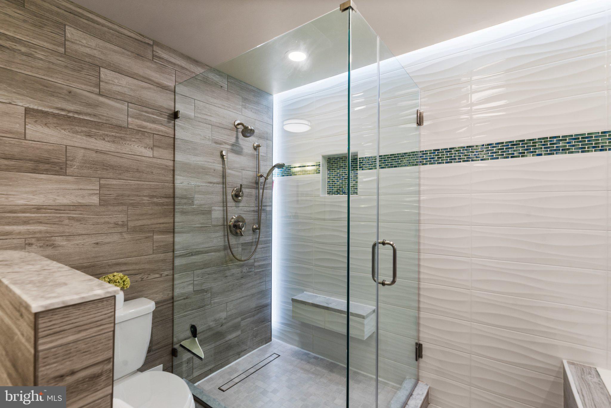 POTOMAC VILLAGE - Residential