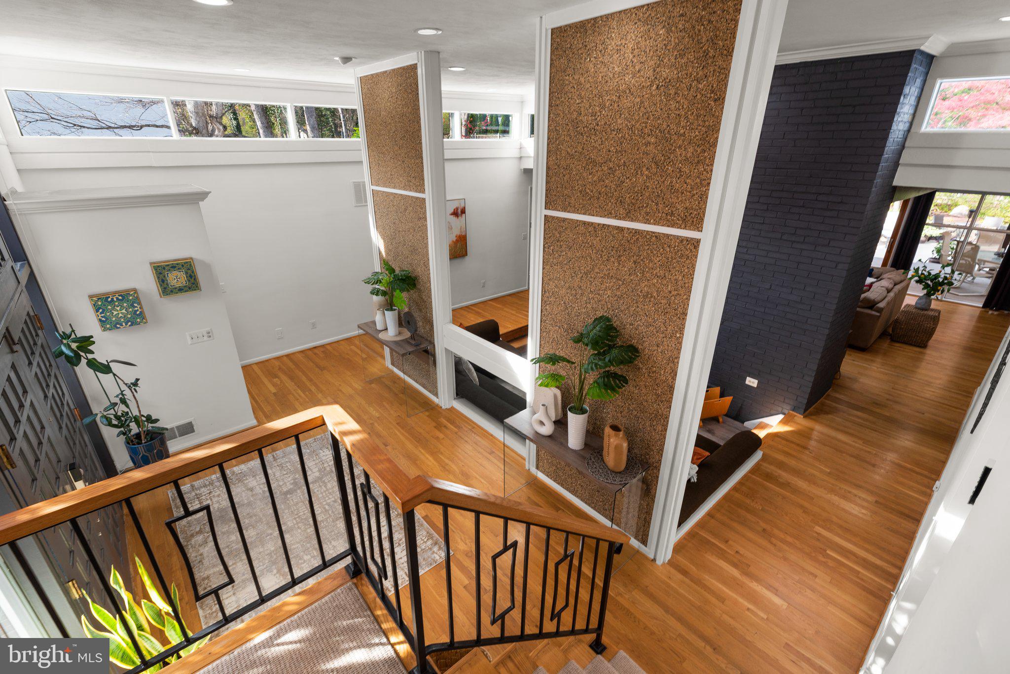 POTOMAC VILLAGE - Residential