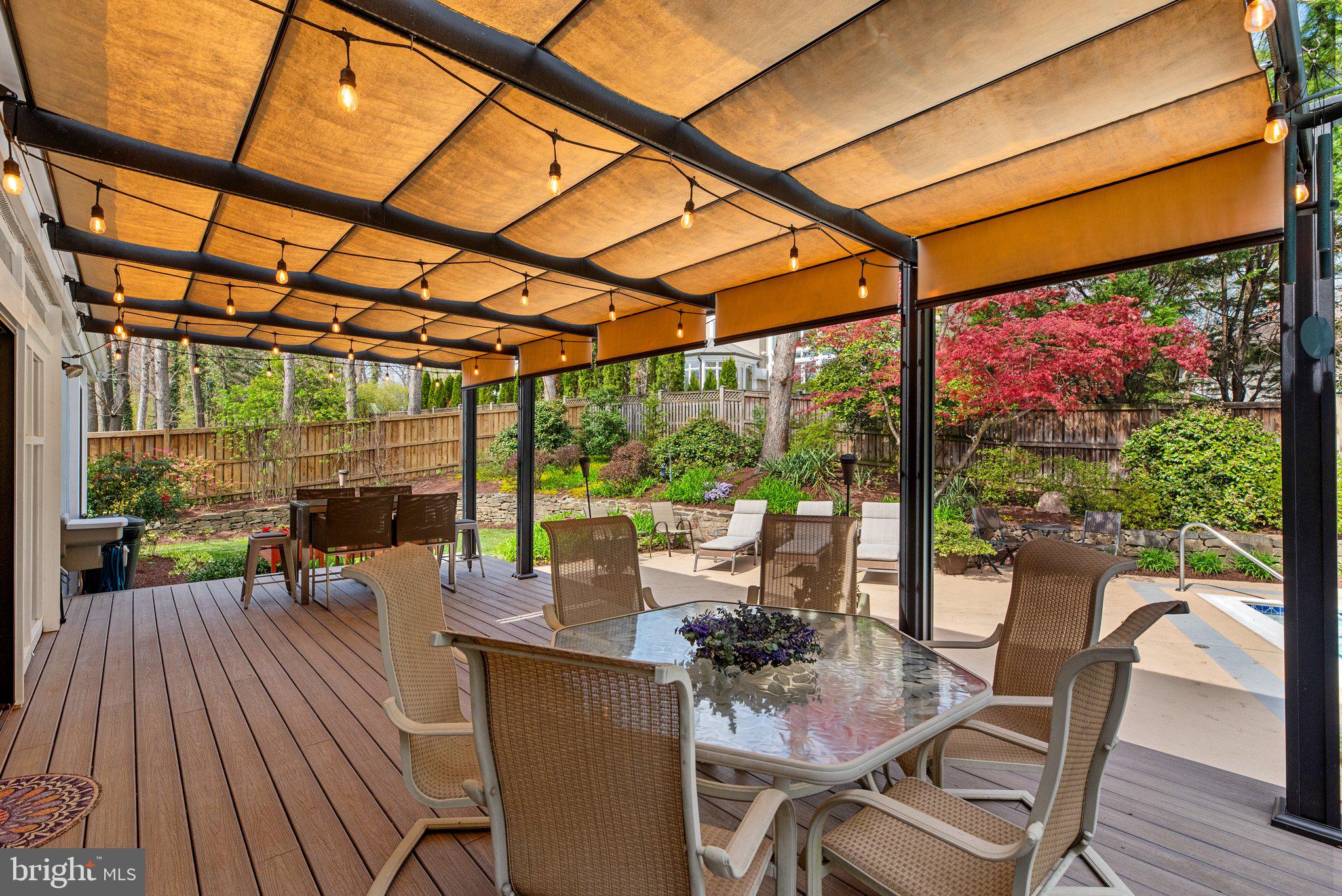 POTOMAC VILLAGE - Residential