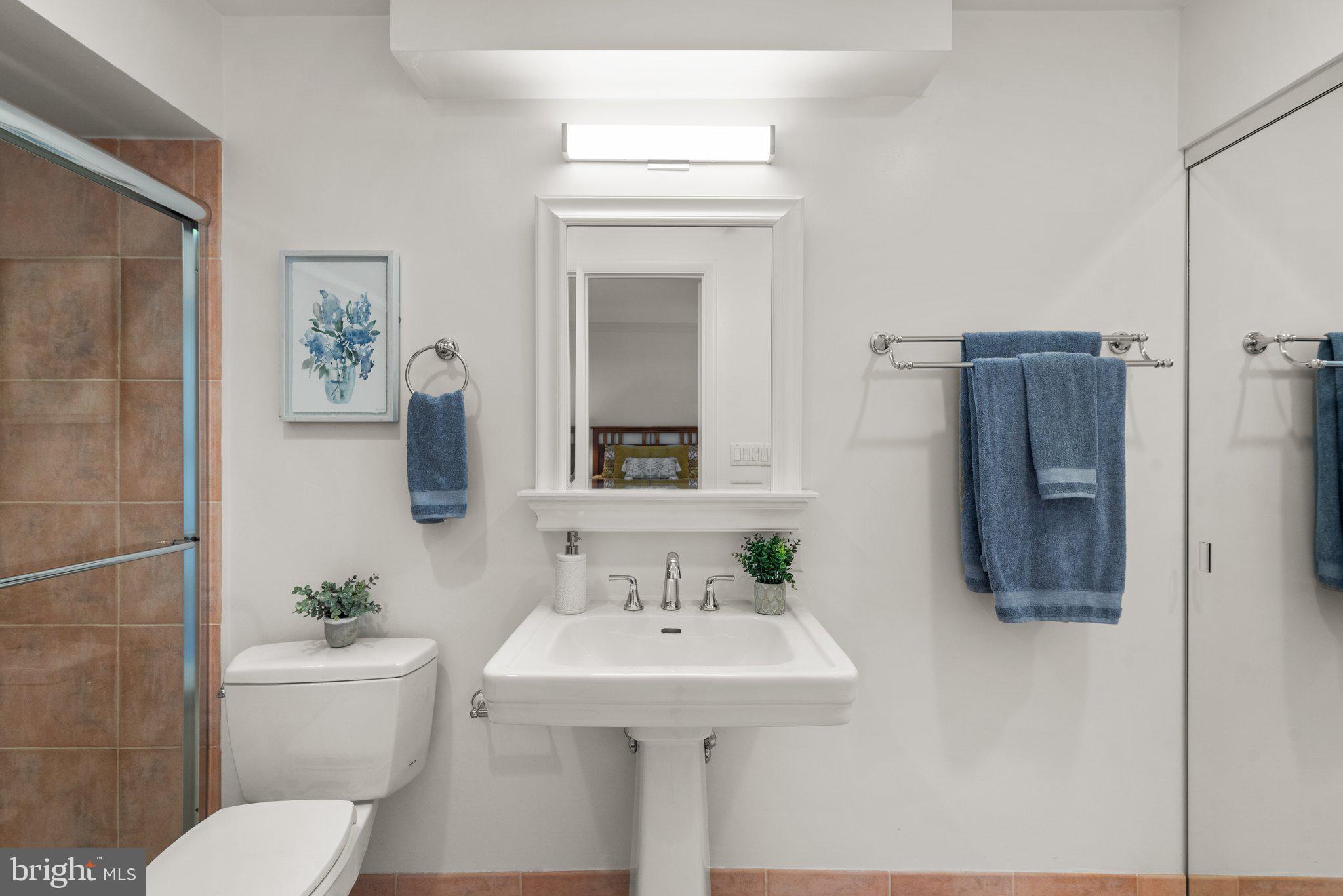 POTOMAC VILLAGE - Residential