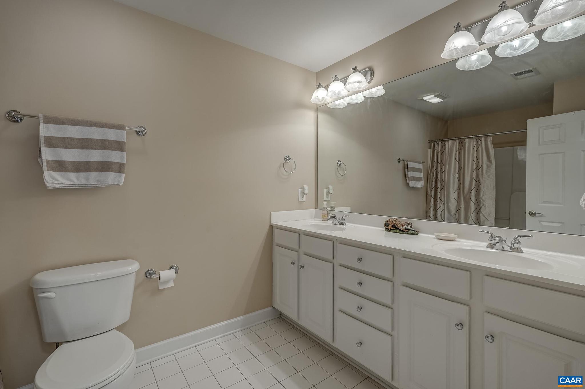 THE VILLAGES AT NAHOR - Residential