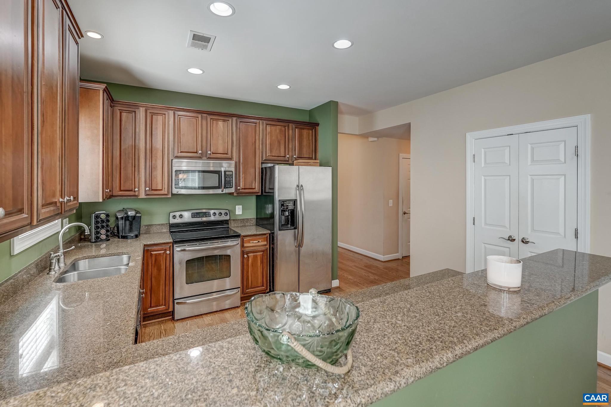 THE VILLAGES AT NAHOR - Residential