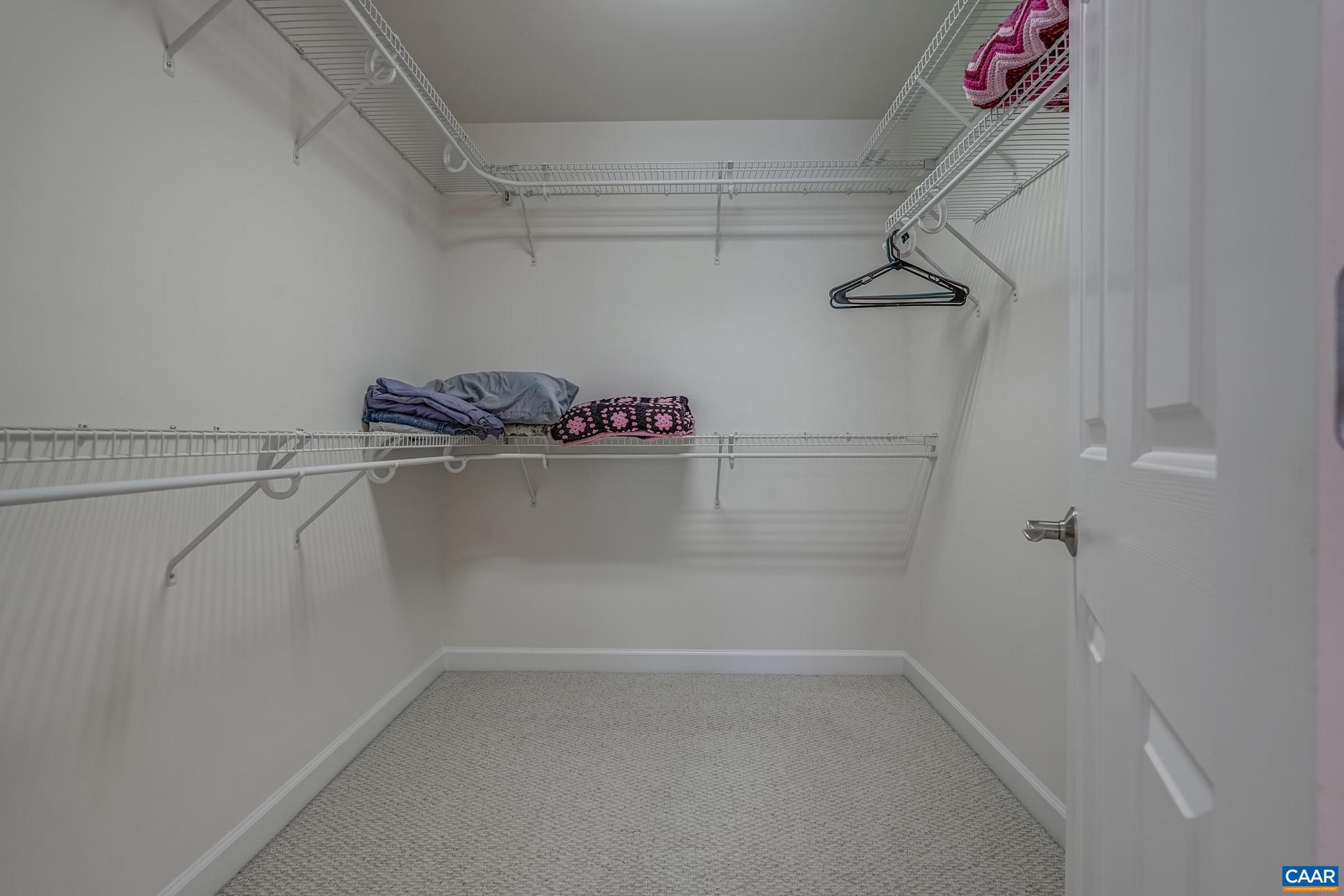 THE VILLAGES AT NAHOR - Residential