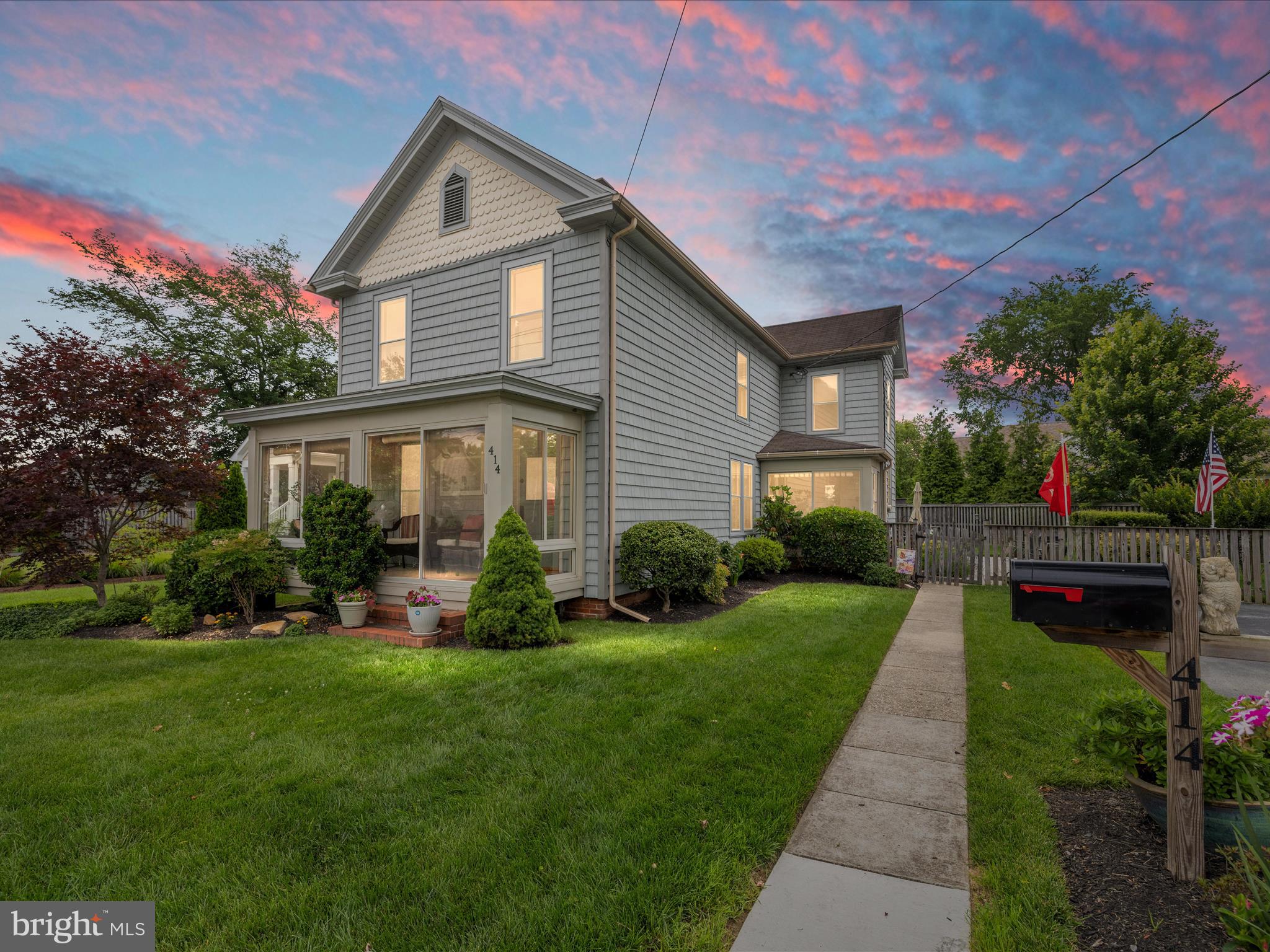 Welcome to 414 S Aurora Street — a move-in ready home near Easton’s historic district with outstanding walkability and unbeatable condition.
This three-bedroom, two-bath Colonial offers timeless curb appeal and has been immaculately maintained. From the original hardwood floors to the updated kitchen and fenced backyard, every space reflects care and pride of ownership.
Step inside through the enclosed front porch and into the main living space filled with natural light and warm hardwood flooring. The first floor features traditional living and dining areas, a modernized kitchen with granite countertops and stainless steel appliances, and a full bathroom for convenience.
Upstairs, you’ll find all three bedrooms and a second full bathroom. Each room is light-filled, freshly painted, and ready for your personal touch. The upstairs layout allows for privacy, while the full bath downstairs adds flexibility for guests or everyday living.
Out back, enjoy a private, fenced yard with a hardscaped patio and mature landscaping — ideal for relaxing or entertaining. A new large shed provides extra storage. The property also features **off-street parking with a paved driveway** that fits up to three+ cars — a rare and valuable feature in this area.
Located just one block from Idlewild Park and a short walk to Easton’s historic downtown, the location offers proximity to restaurants, shops, doctor’s offices, and Talbot County schools. Whether you're headed to the farmers market or walking to a gallery opening, you'll enjoy the ease of in-town living.
This home is perfect for those seeking charm, condition, and convenience — new roof to be installed within two weeks. :)
