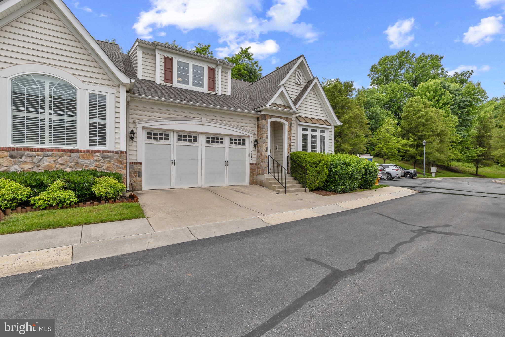 FAIRWAY OVERLOOK - Residential