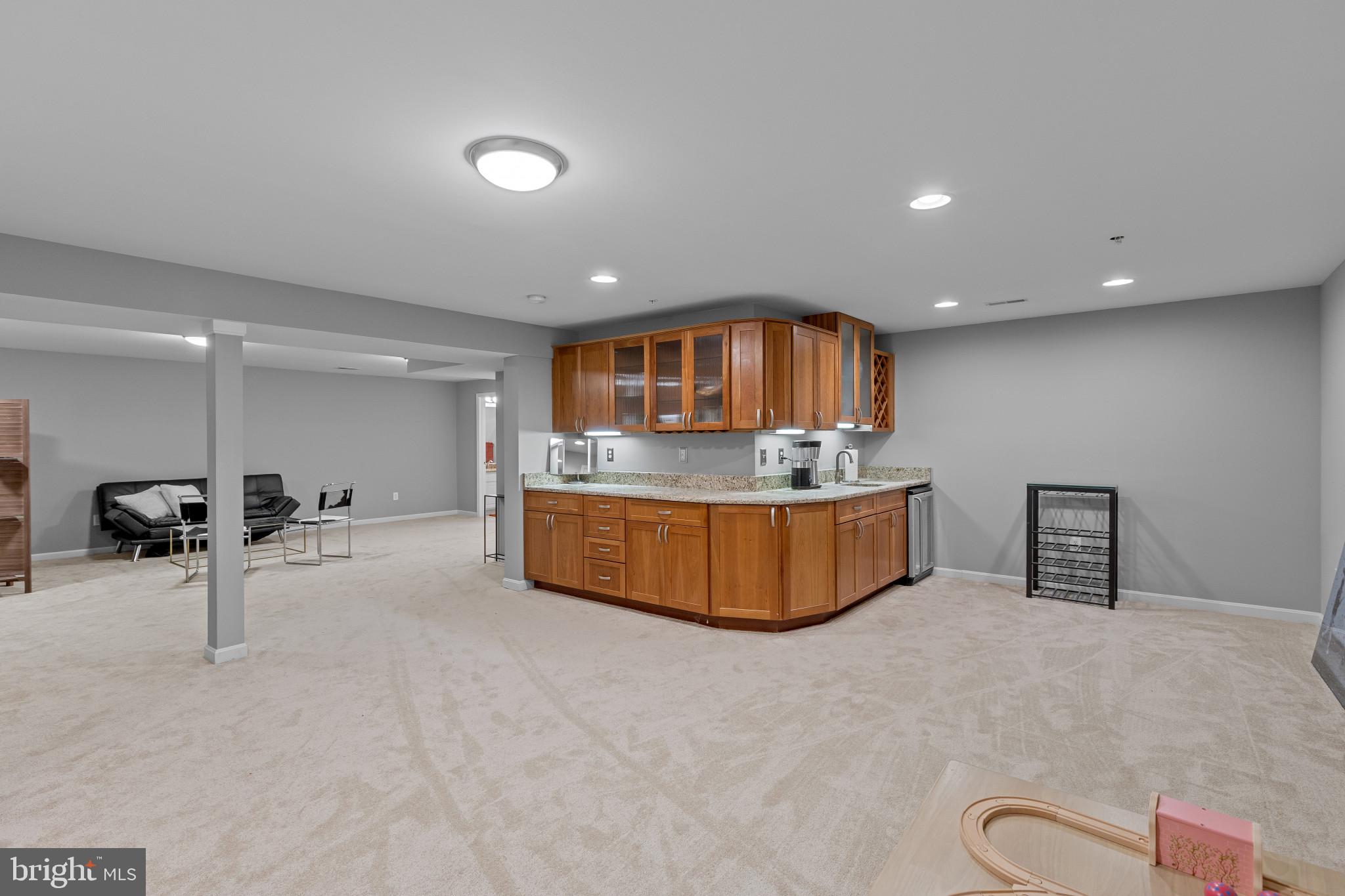 FAIRWAY OVERLOOK - Residential