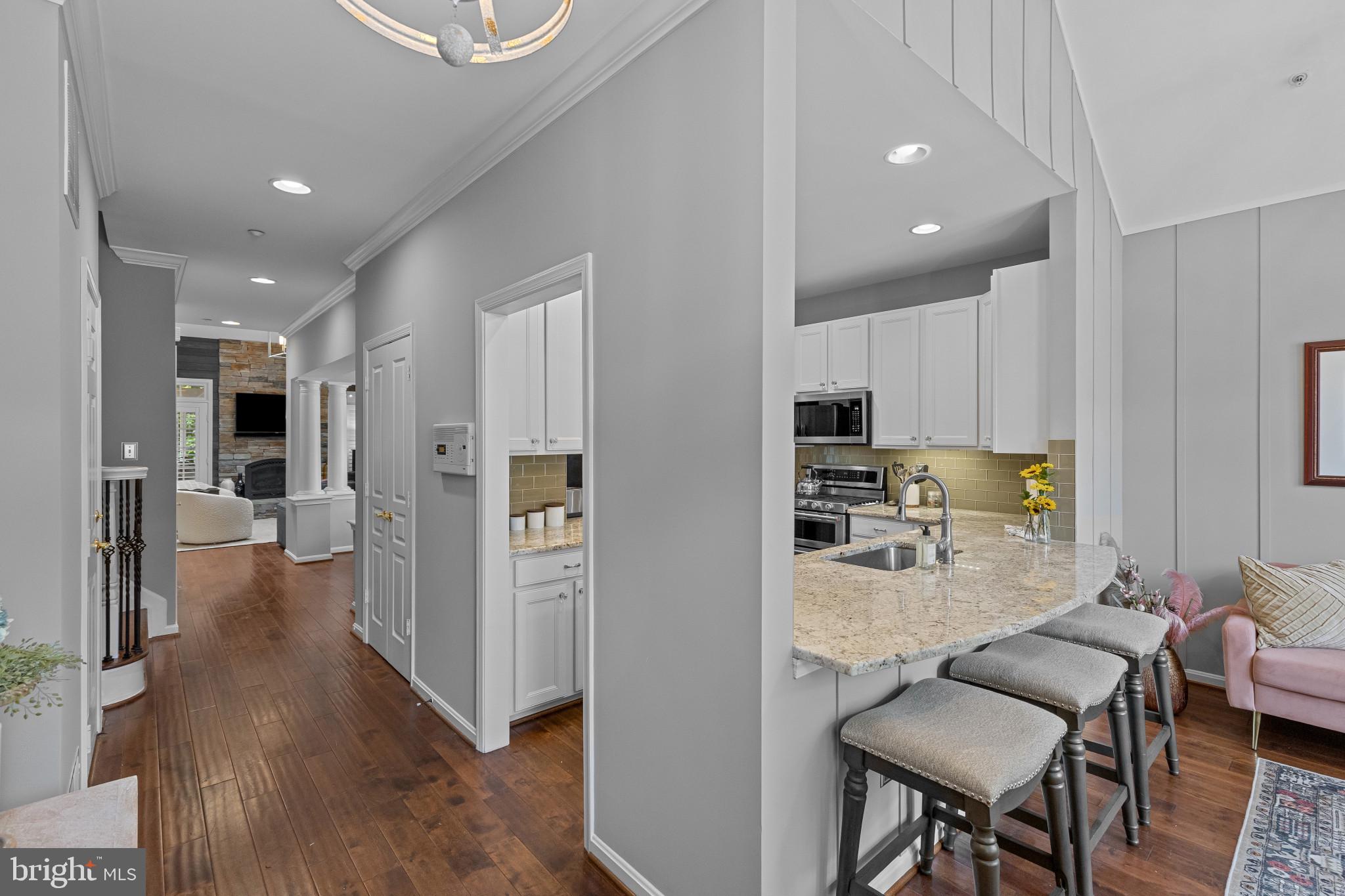 FAIRWAY OVERLOOK - Residential