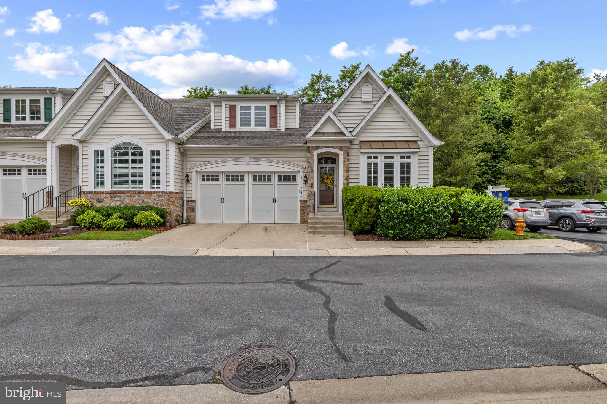 FAIRWAY OVERLOOK - Residential