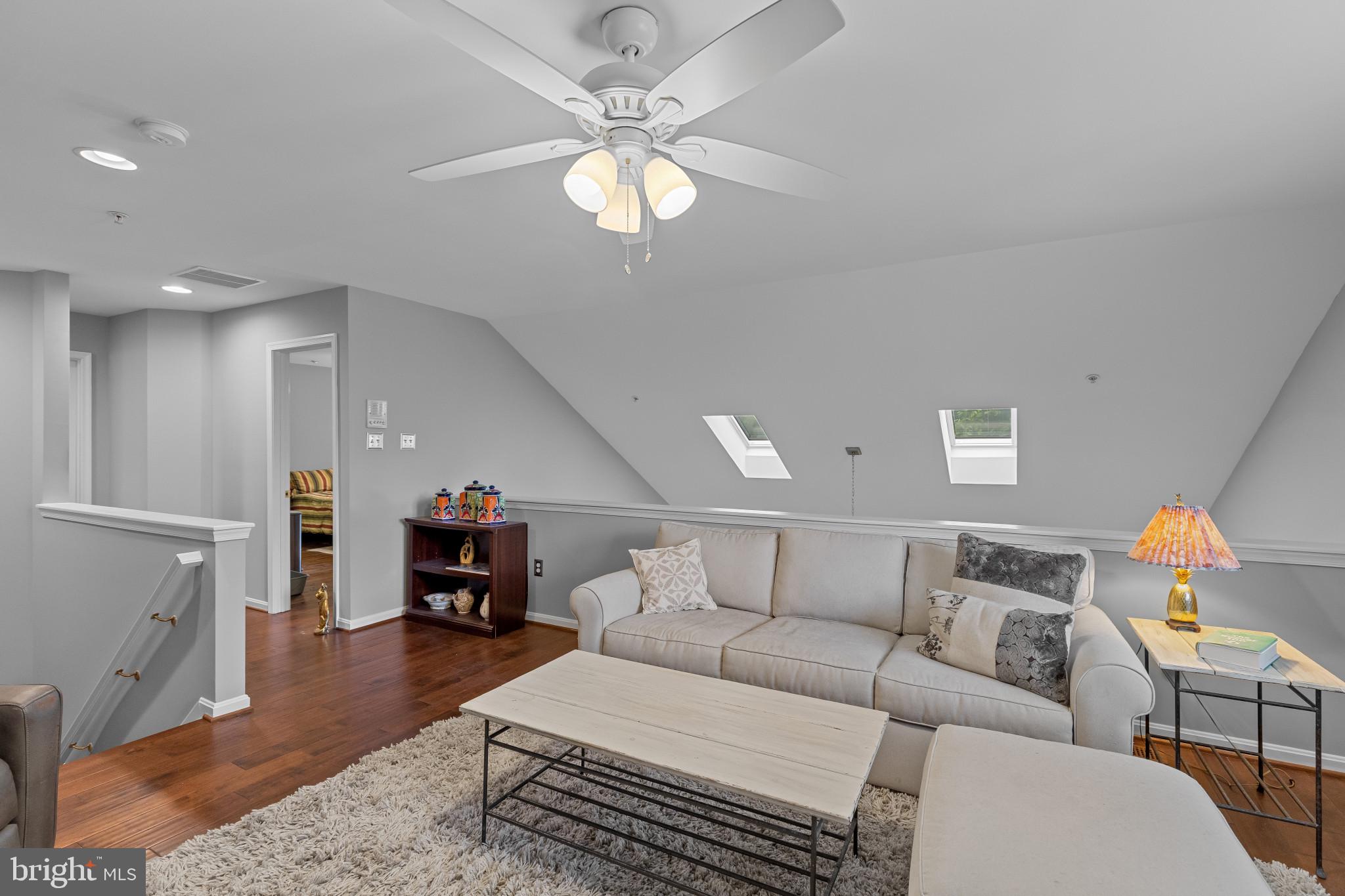 FAIRWAY OVERLOOK - Residential