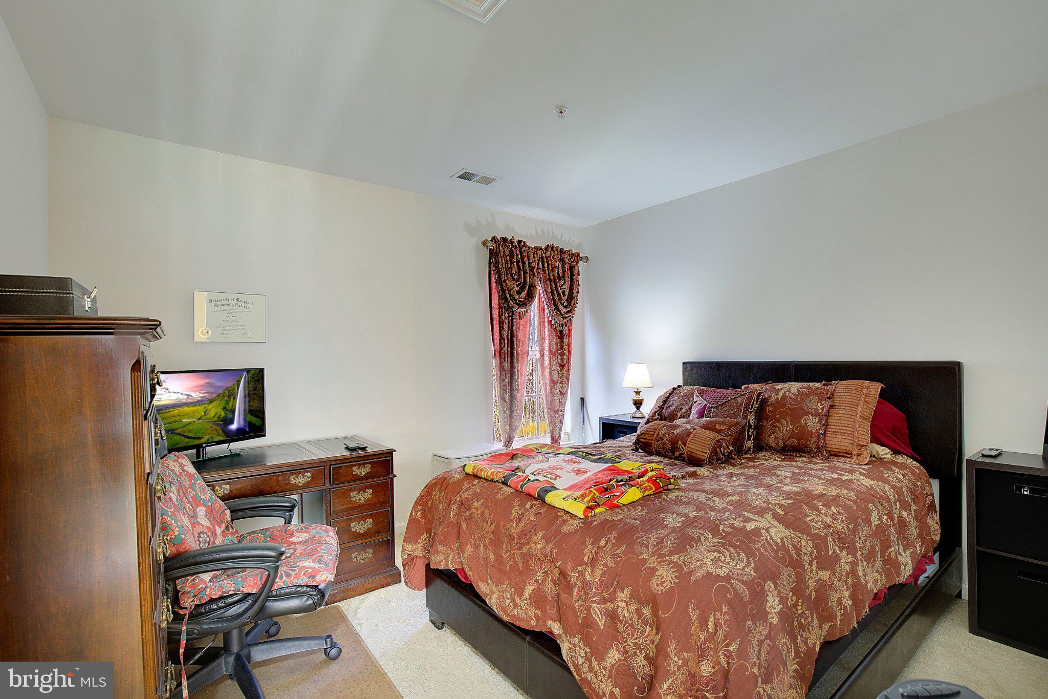 LINCOLN - Residential