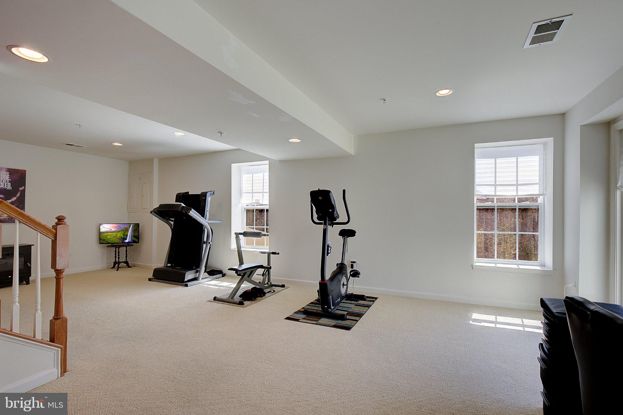 LINCOLN - Residential