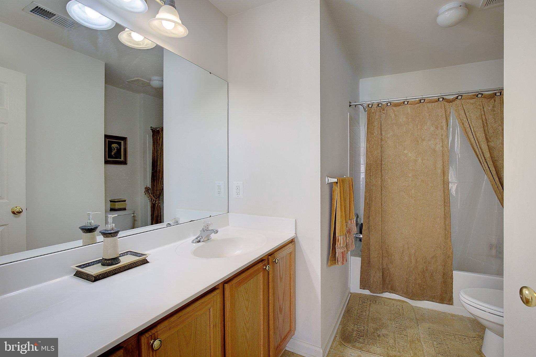 LINCOLN - Residential