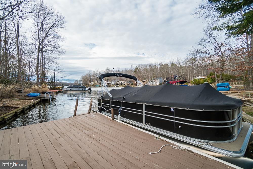 LAKE OF THE WOODS - Residential