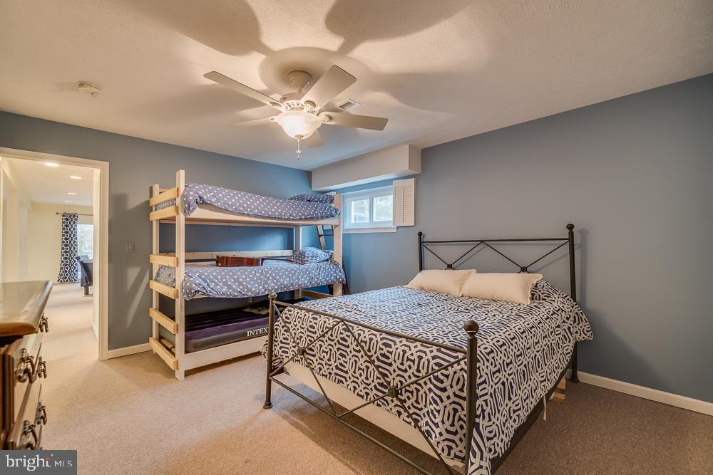 LAKE OF THE WOODS - Residential