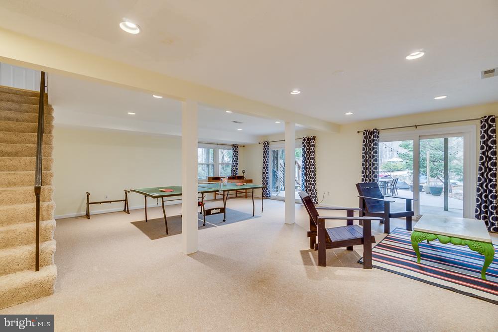 LAKE OF THE WOODS - Residential