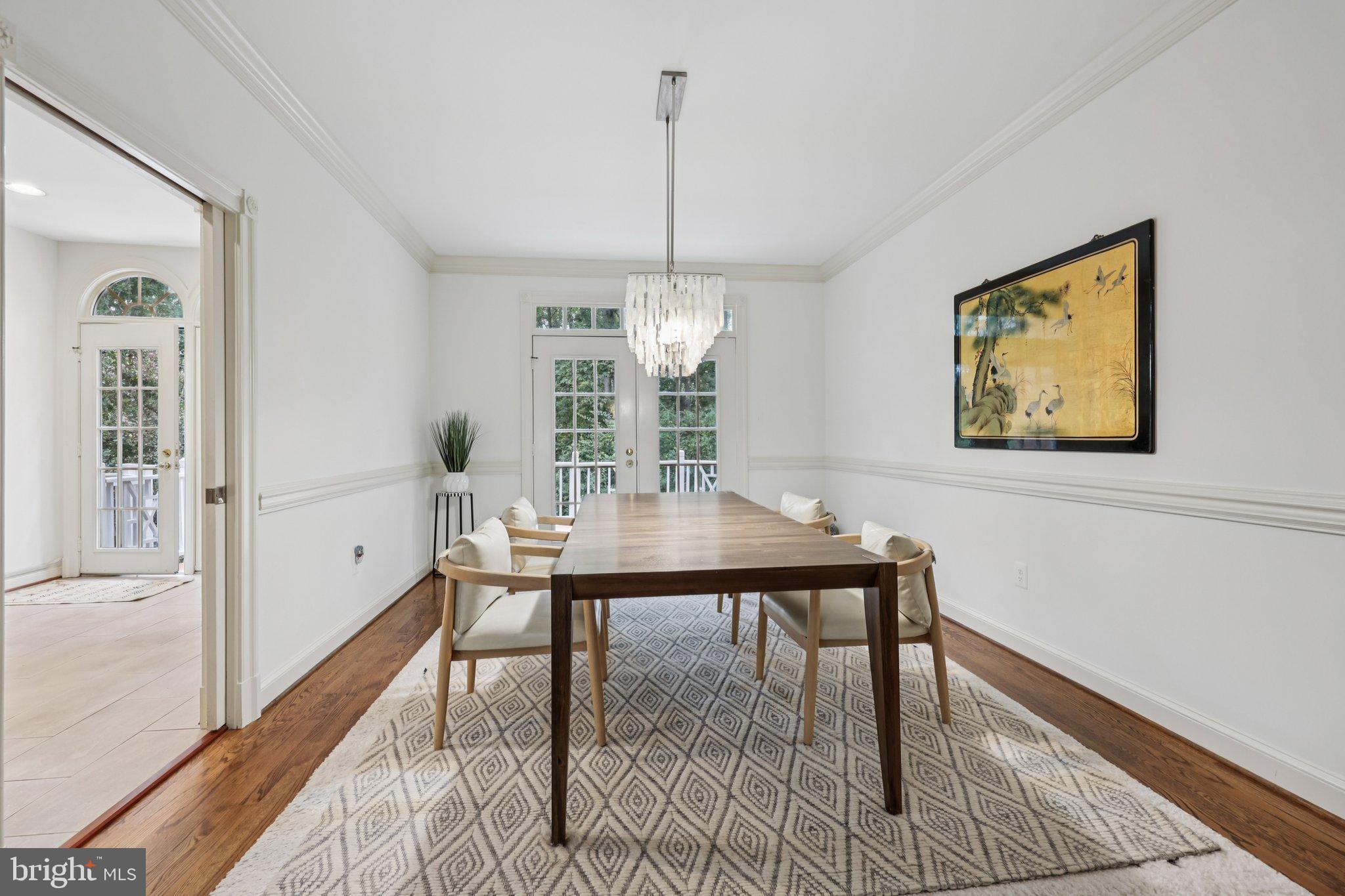 COURTHOUSE WOODS - Residential