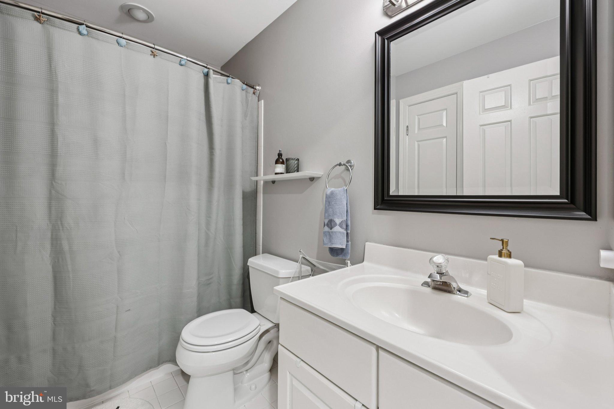 COURTHOUSE WOODS - Residential