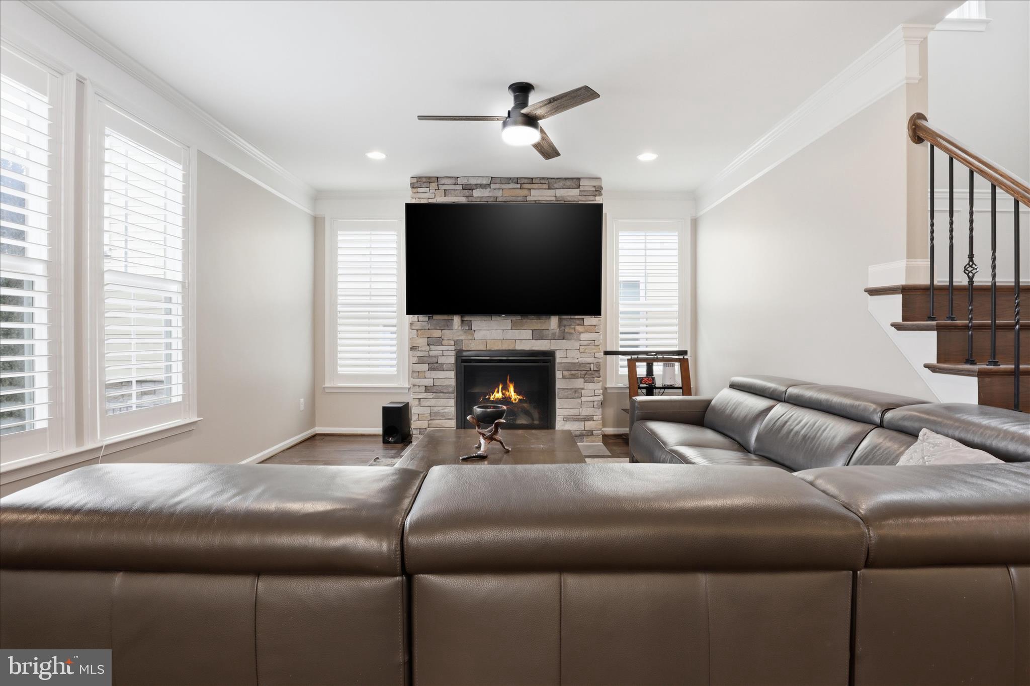 MEADOW BROOK FARM - Residential