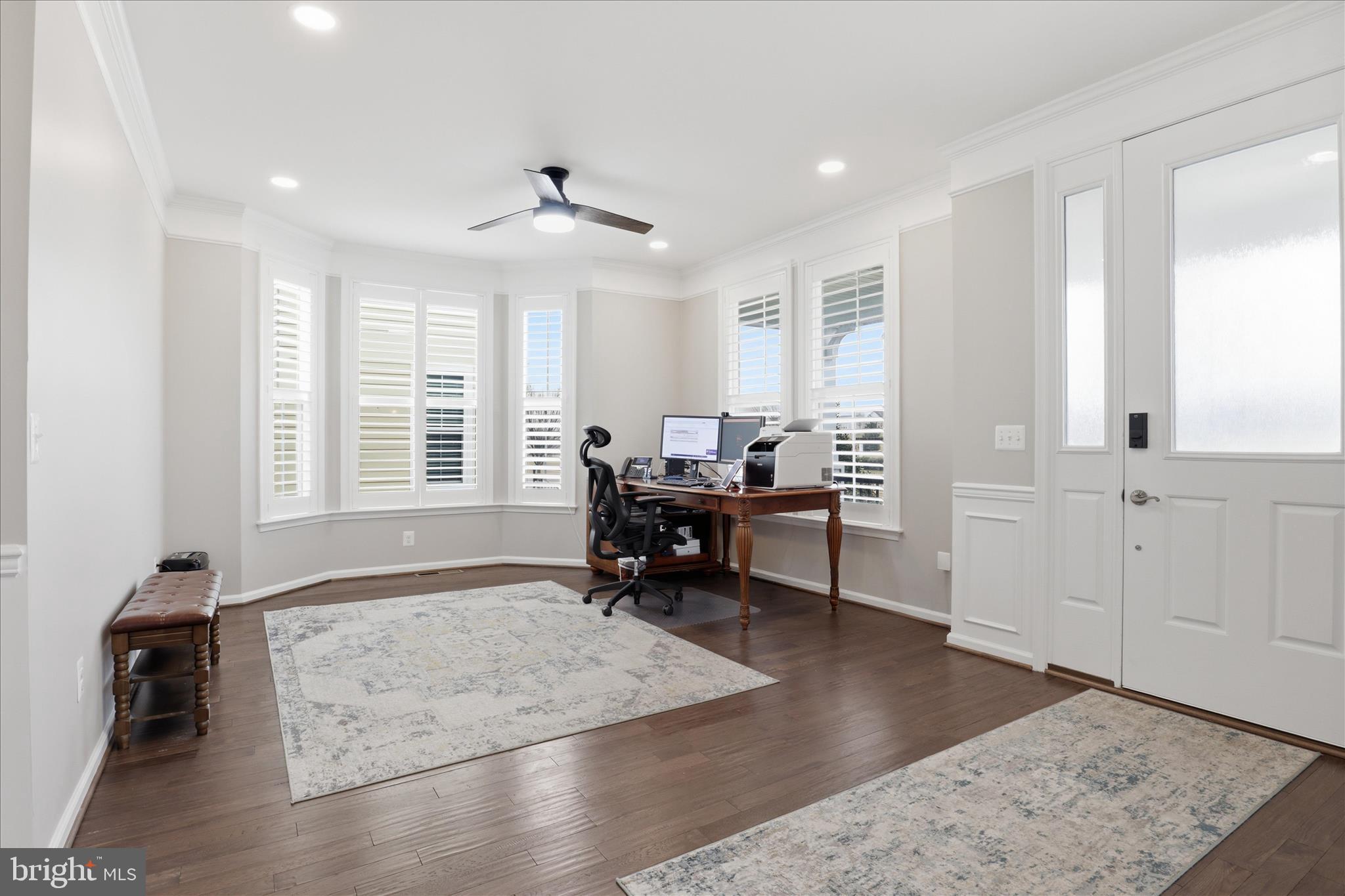 MEADOW BROOK FARM - Residential